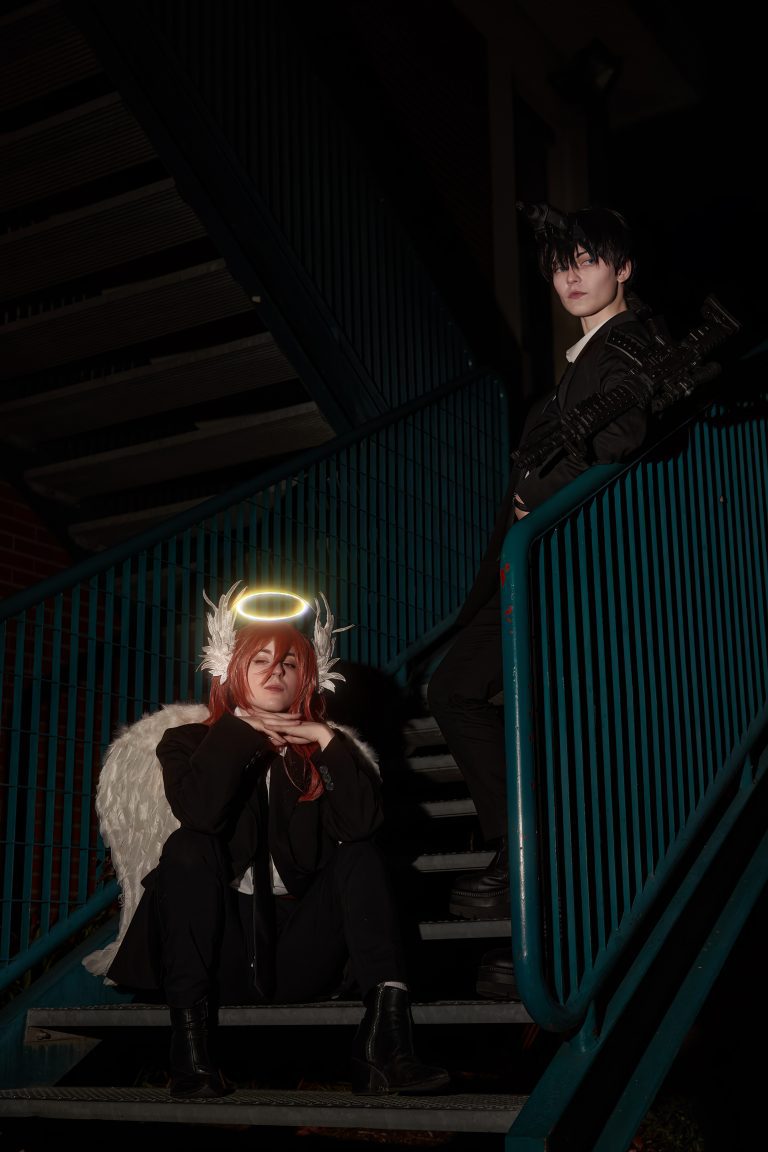 cosplay de aki et angel prevenant de l'univers de chainsawman par le photographe adrien lopes